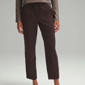 Lululemon Tapered-Leg Mid-Rise Pant 7/8 Length *luxtreme